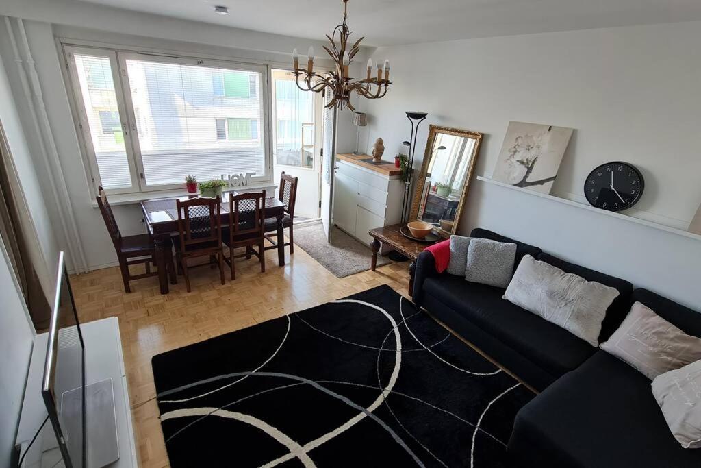 Scandinavian 2-Rooms Apartment City Center Helsínquia Exterior foto